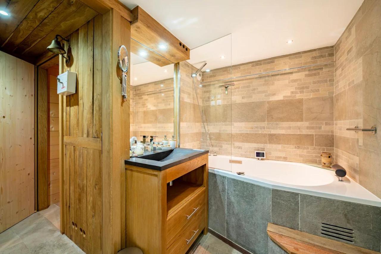 Chalet Ananda Avec Sauna, Baignoire Balneo Et Terrasse Шамони Экстерьер фото
