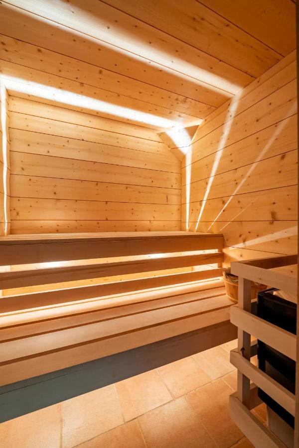Chalet Ananda Avec Sauna, Baignoire Balneo Et Terrasse Шамони Экстерьер фото